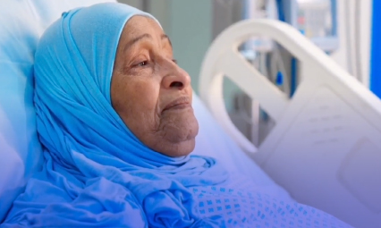 قصة نجاح زراعة الصمام الأورطي عبر القسطرة لمريضة مسنة